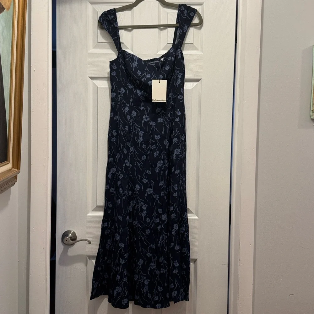SALE NWT Reformation Bryson Dress, Georgia Blue, size 6 - Picture 2 of 5